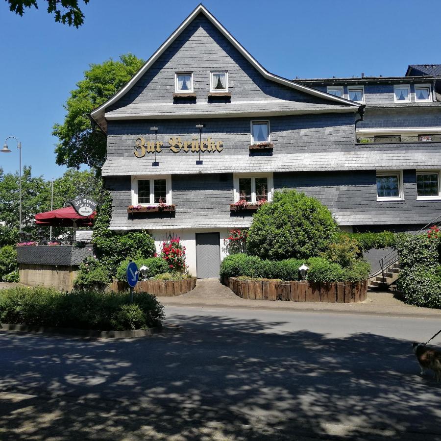 Land-Gut Hotel Zur Bruecke Garni Дрольсхаген Экстерьер фото
