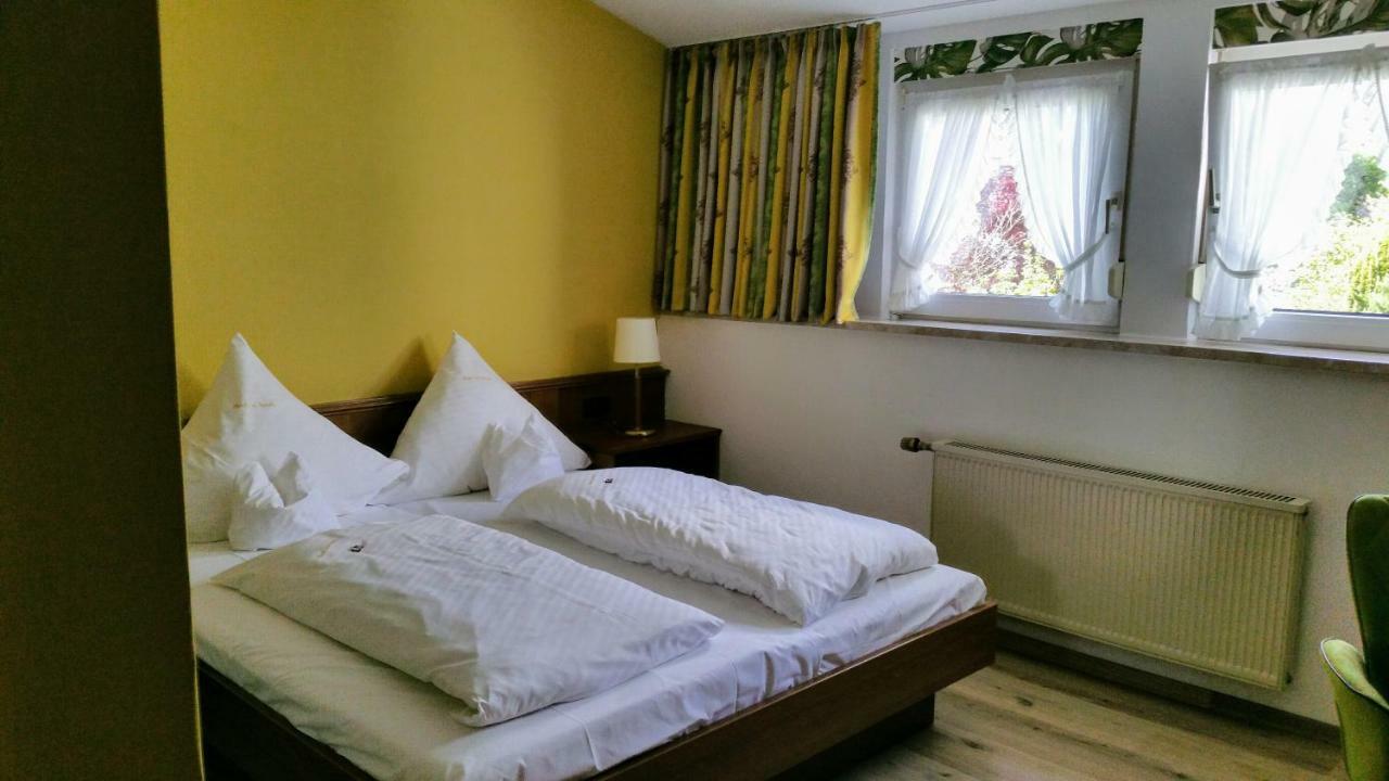 Land-Gut Hotel Zur Bruecke Garni Дрольсхаген Экстерьер фото