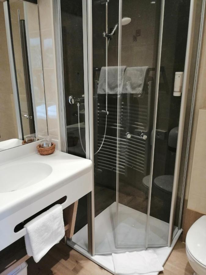 Land-Gut Hotel Zur Bruecke Garni Дрольсхаген Экстерьер фото